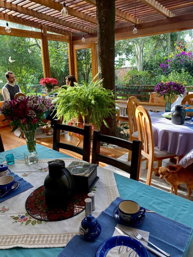 Casa Magnolia Bed and Breakfast Cumbayá Buitenkant foto